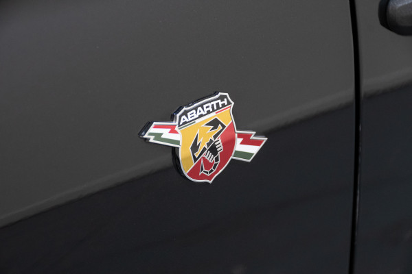 2023 Abarth 695 Competizione Hatch Image 12