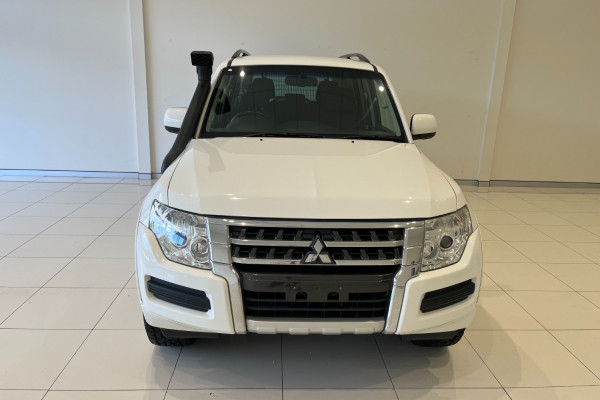 2015 Mitsubishi Pajero NX GLX SUV