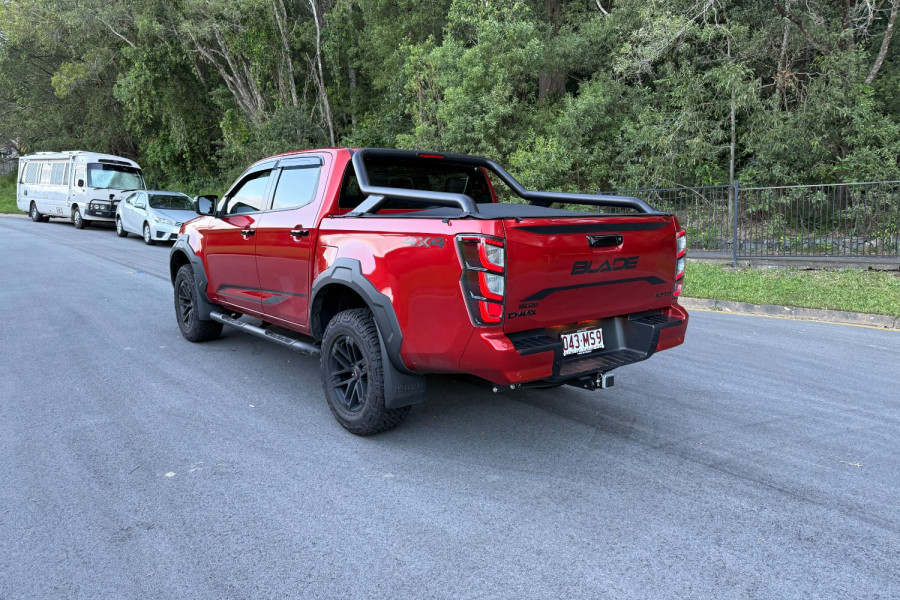 MY24 Isuzu D-MAX RG BLADE Ute Image 9