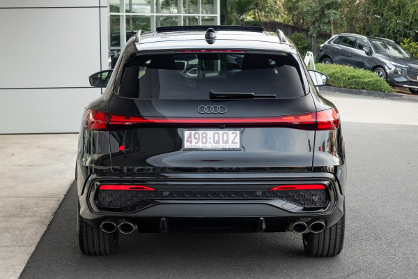 2026 Audi SQ5  SUV image 4