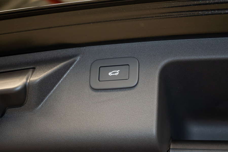 2026 Land Rover Discovery Sport L550 P250 Landmark SUV