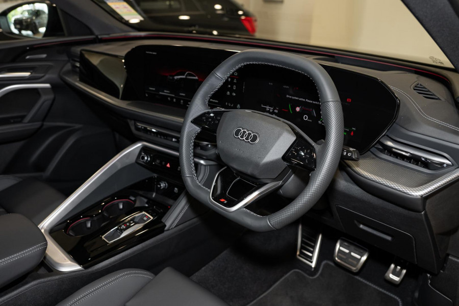 2026 Audi Q5 e-hybrid 270kW SUV