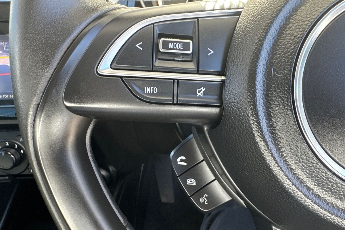 2023 Suzuki Swift AZ Series II GL Hatch Image 13