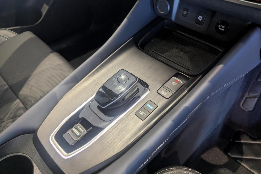 2024 Nissan QASHQAI J12 Ti e-POWER SUV Image 10
