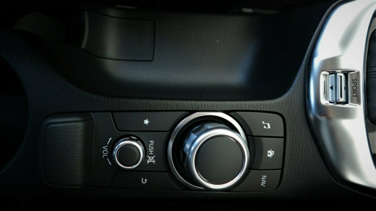 2020 Mazda 2 DJ Series G15 Evolve Hatchback Image 19