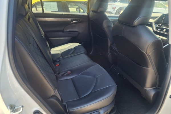 2021 Toyota Kluger 9M307003A Grande Wagon Image 5