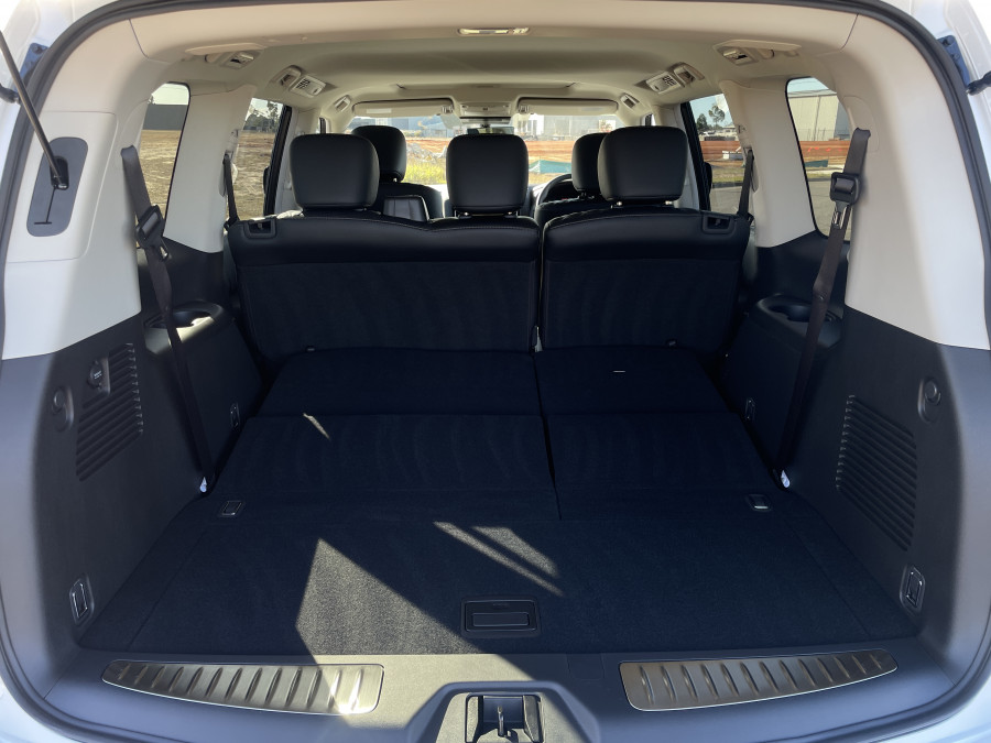 2026 Nissan Patrol Y62 Ti-L SUV Image 9