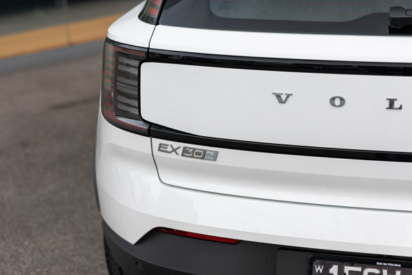 2026 MY27 Volvo EX30  Plus P5 Long Range SUV Image 20