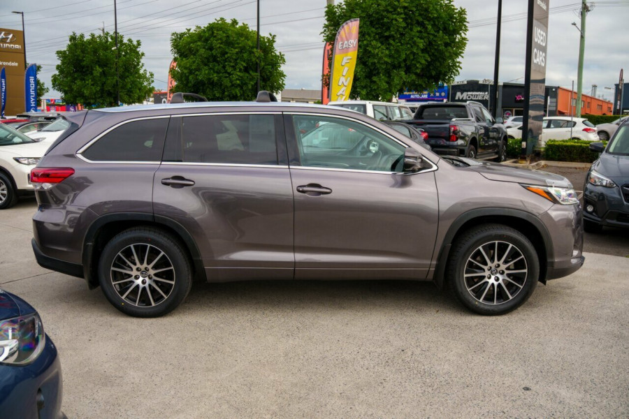 2018 Toyota Kluger GSU50R Grande SUV Image 4