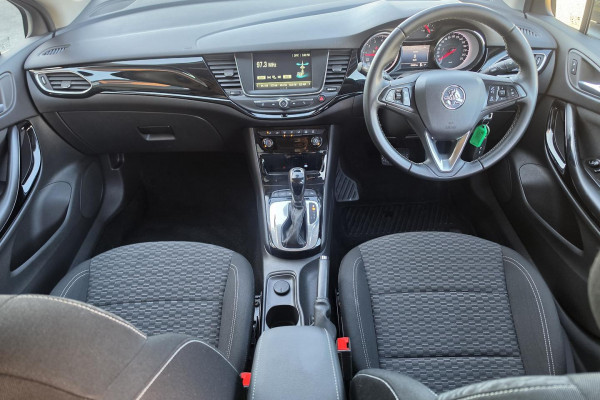 2018 Holden Astra BK LS+ Wagon Image 17