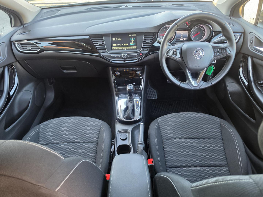 2018 Holden Astra BK LS+ Wagon Image 17