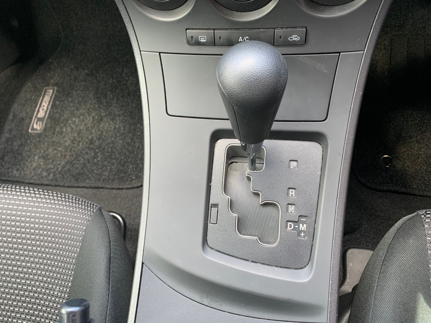 2013 Mazda 3 Hatch Image 12