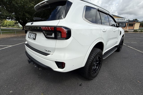 2022 Ford Everest UB Platinum SUV Image 3