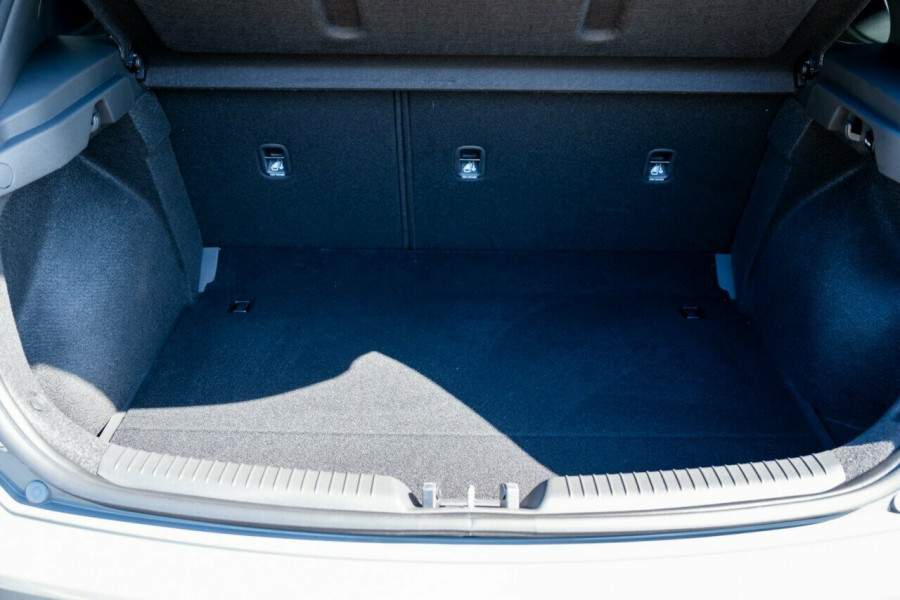 2024 MY25 Hyundai i30 PDe.V6  N Line Hatch Image 9