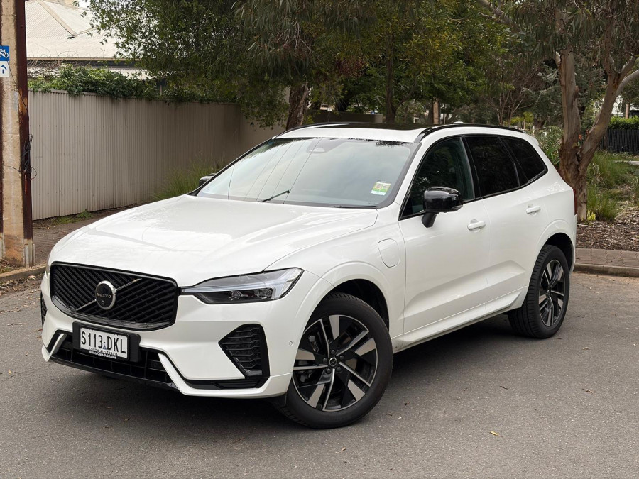 2025 Volvo XC60 UZ Plus T8 Plug-in Hybrid SUV Image 1