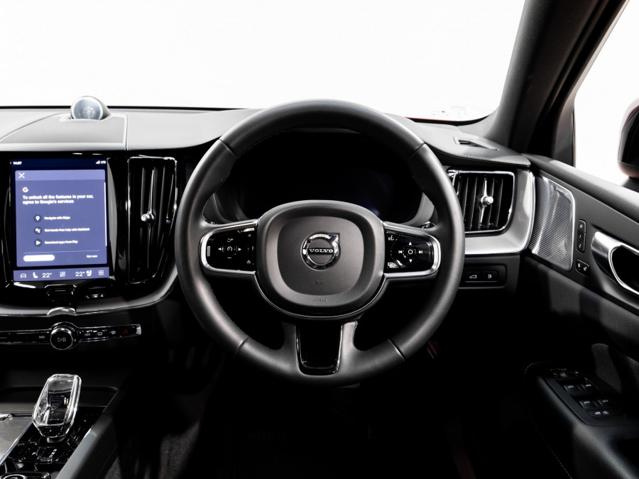 2022 Volvo XC60 UZ T8 Ultimate Recharge Plug in hybrid SUV Image 19