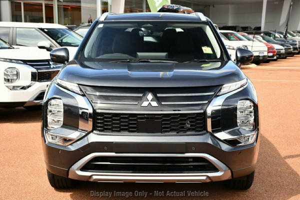 2026 Mitsubishi Outlander ZM Black Edition SUV Image 17