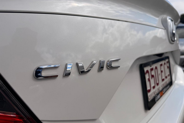2019 Honda Civic 10th Gen VTi-S Sedan Image 11