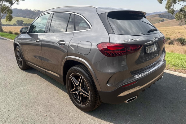 2025 Mercedes-Benz GLA-Class H247 GLA250 e with EQ hybrid technology SUV Image 4