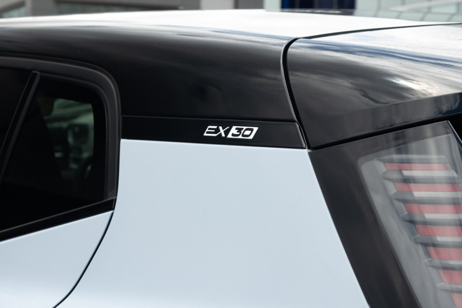 2024 Volvo EX30  Twin Motor Performance Ultra SUV Image 20