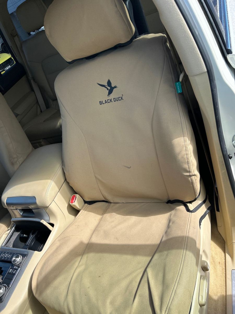 2016 Toyota LandCruiser VDJ200R Sahara SUV Image 11