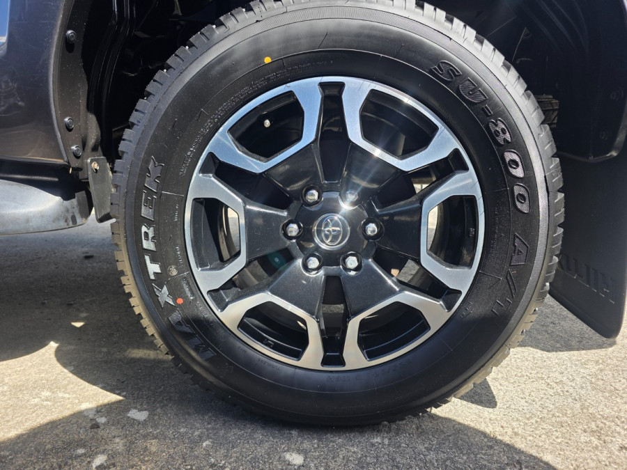 2023 Toyota HiLux GUN126R SR5 Ute Image 16
