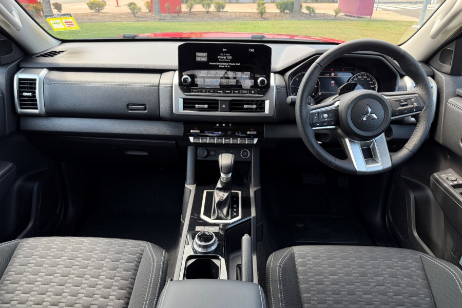 2024 Mitsubishi Triton MV GLS Ute Image 11