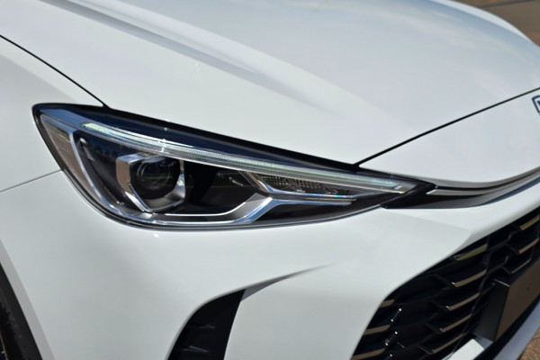 2024 MY25 MG ZS ZS32 Essence Hybrid+ SUV Image 5