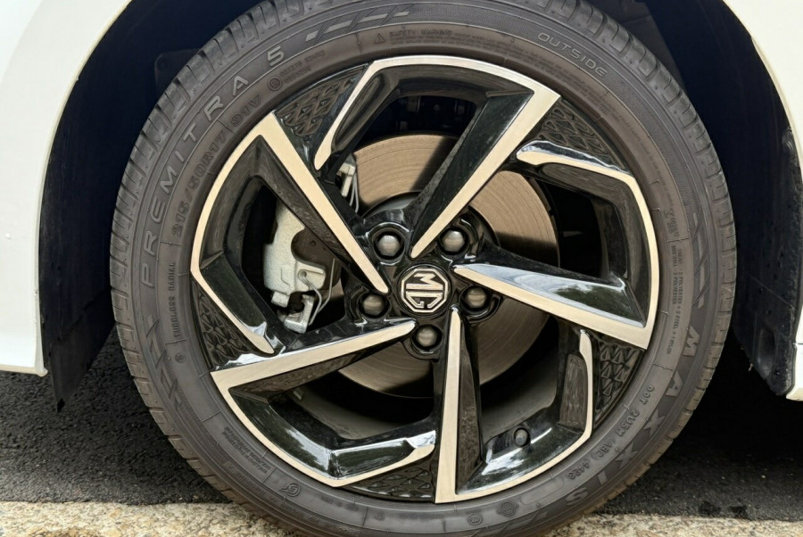 2024 MG MG5 AP32 Essence Sedan Image 7