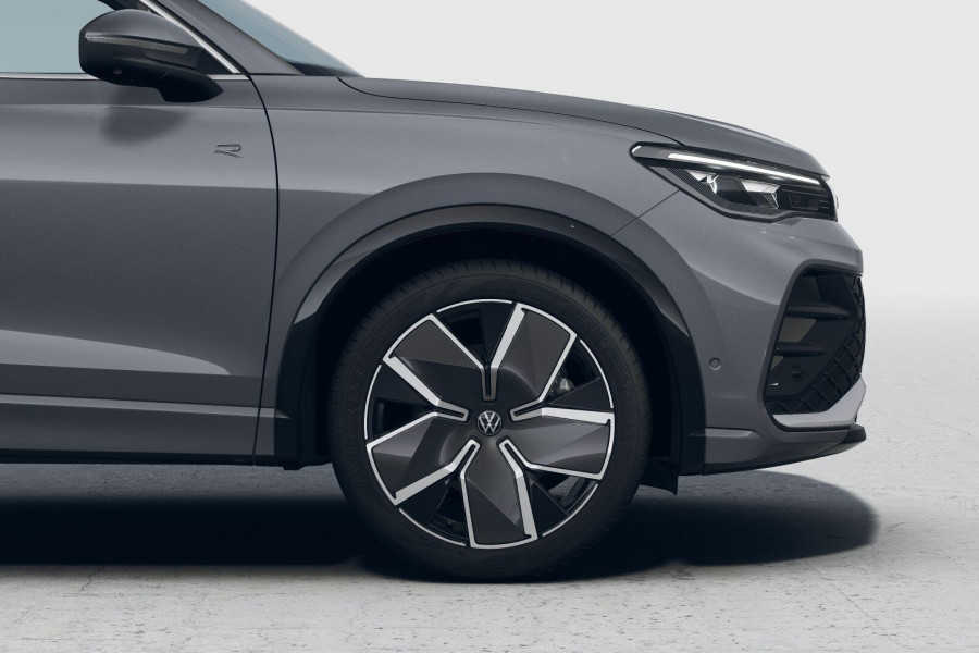 2026 Volkswagen Tiguan CT 195TSI R-Line SUV
