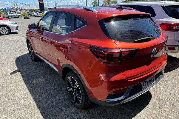 2019 MG ZS AZS1 Essence SUV Image 2