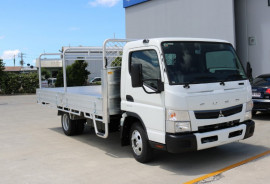 Fuso Canter TRADIE TRAY 515 WIDE CAB TRADIE TRAY