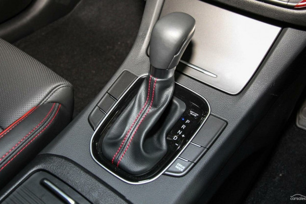 2018 Hyundai i30 PD SR Hatch Image 15