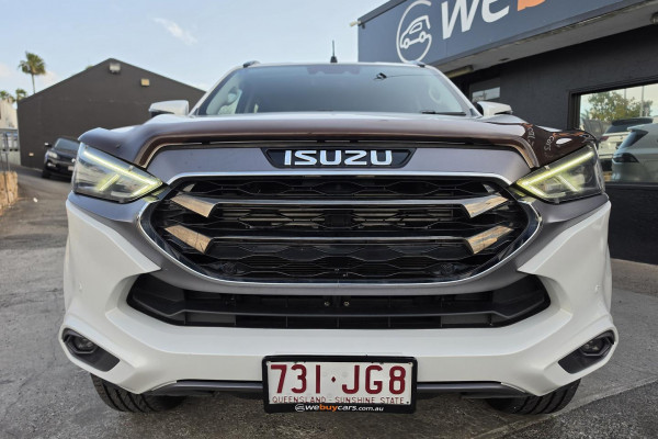 2023 Isuzu MU-X RJ LS-T SUV Image 6