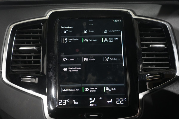 2021 Volvo XC90 L Series T8 Recharge SUV Image 24