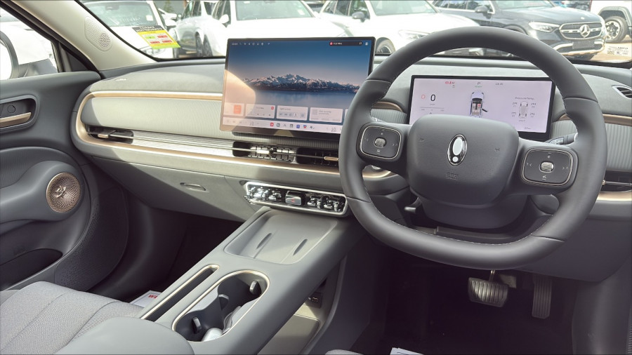 2026 GWM Ora EC15S Lux Wagon Image 11