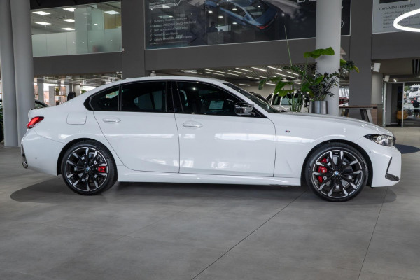 2026 MY25 BMW 3 Series G20 LCI II M340i xDrive Sedan image 3