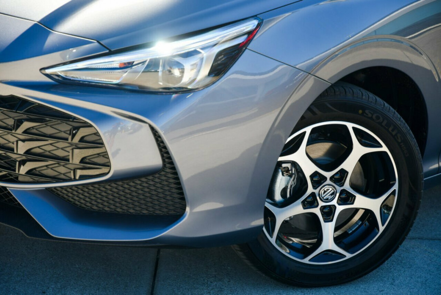 2024 MY24.5 MG MG3 ZP22 Essence Hybrid+ Hatch Image 6