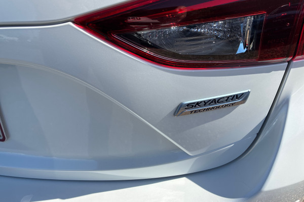 2017 Mazda 3 BN5478 Maxx Hatch Image 11