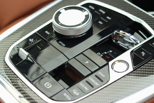 2026 BMW X7 G07 LCI M60i SUV image 12