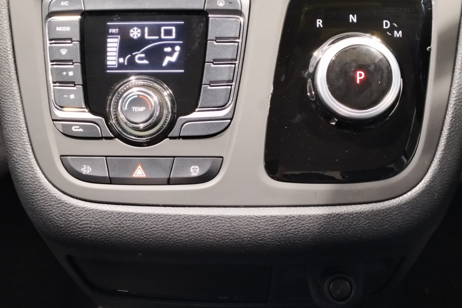 2024 LDV G10 SV7C + Van Image 17