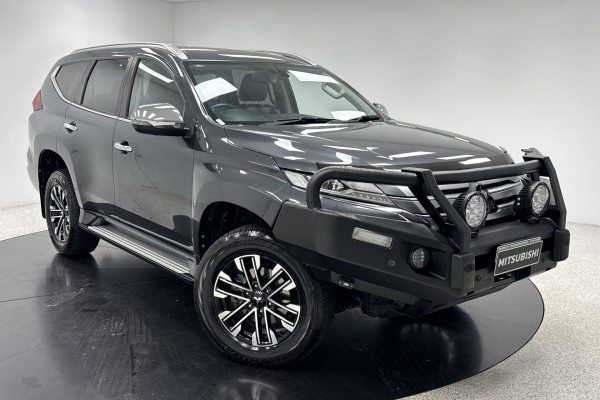 2020 Mitsubishi Pajero Sport Exceed Wagon