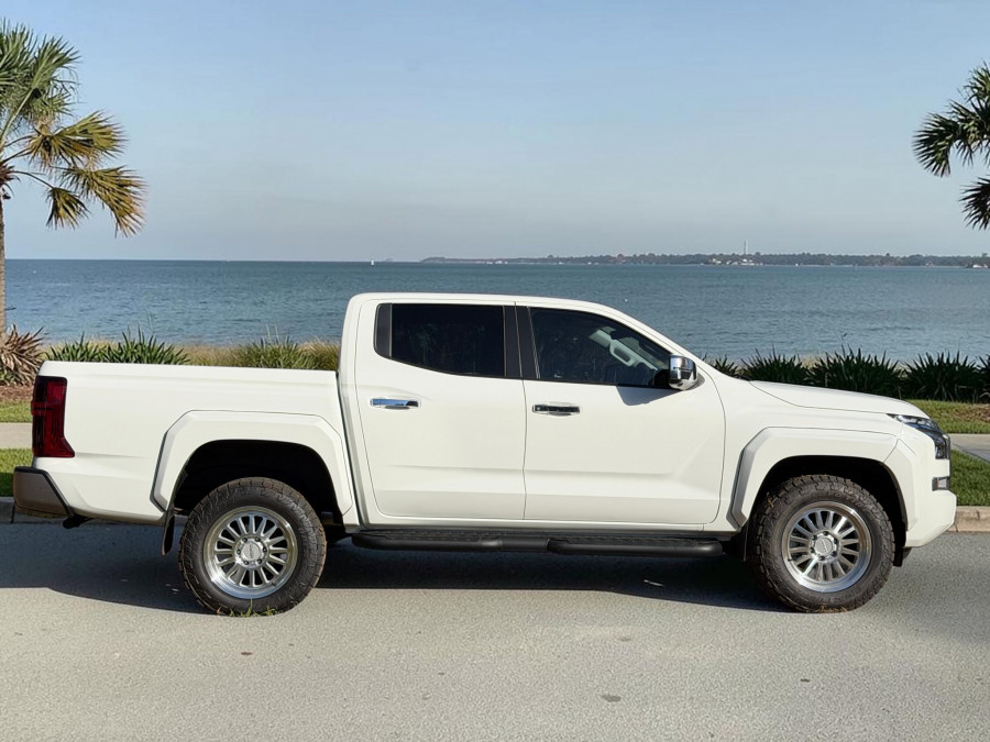 2025 Mitsubishi Triton MV GLS Ute Image 8
