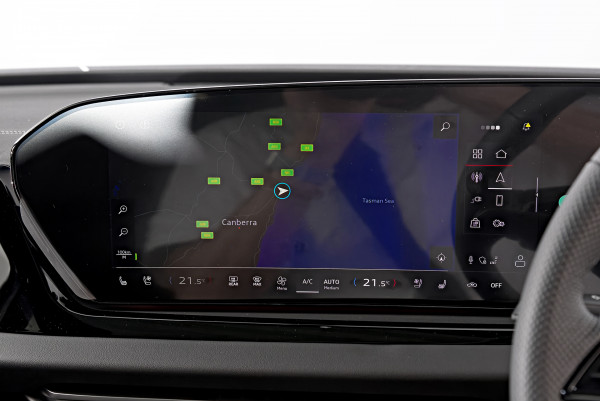 2025 Audi A5 B10 e-hybrid S-Line Wagon image 10