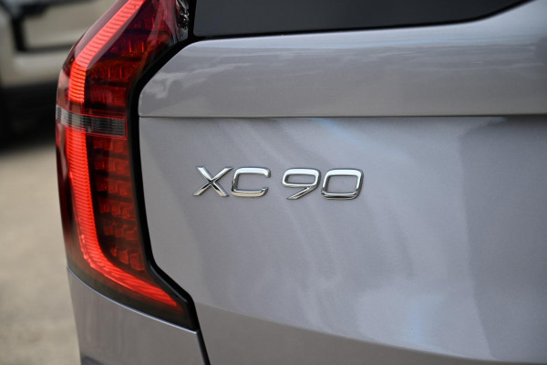 2025 MY26 Volvo XC90 L Series Plus B5 Bright SUV Image 9