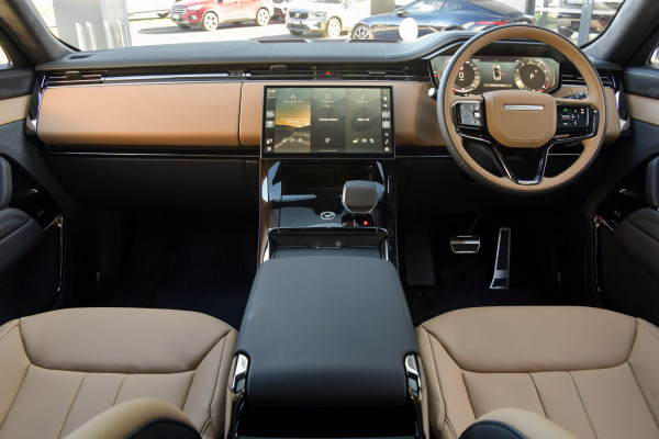 2026 Land Rover Range Rover Sport L461 P530 Autobiography SUV image 4
