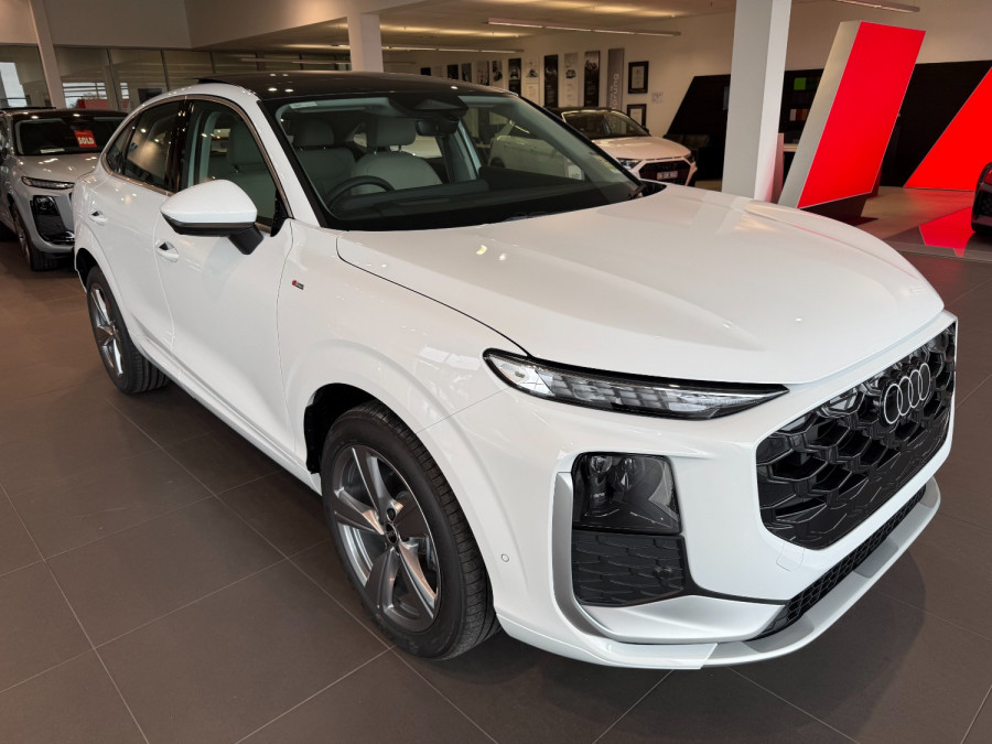 2026 Audi Q3 TFSI Sport SUV Image 1