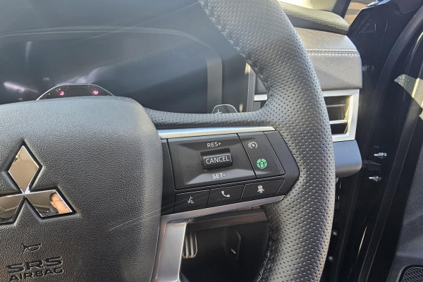 2025 Mitsubishi Outlander ZM Exceed SUV Image 19