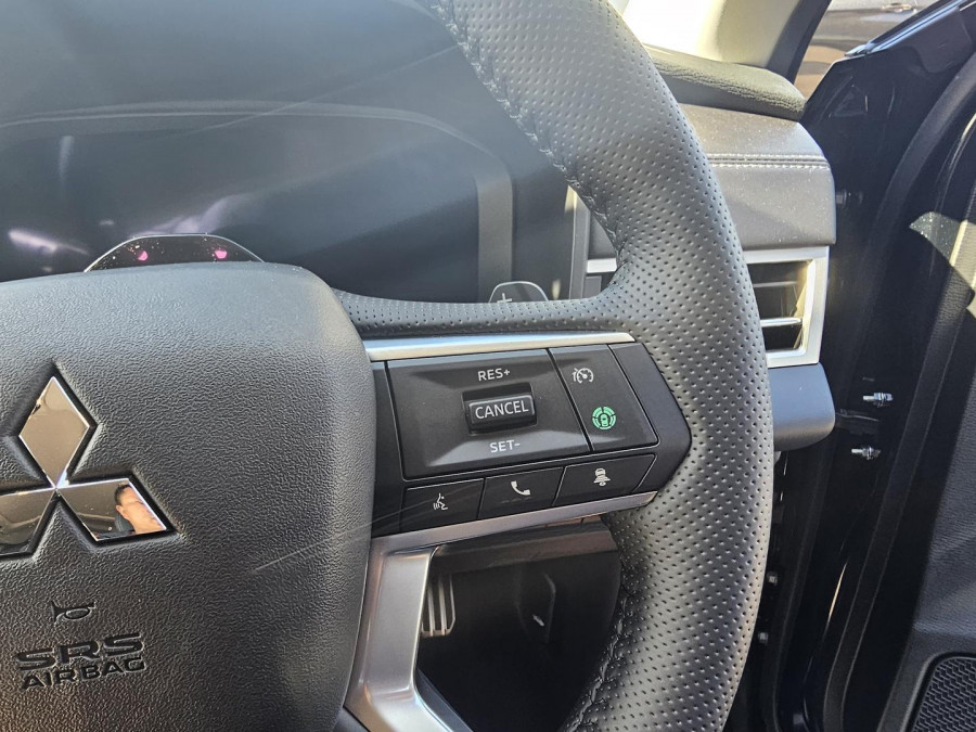 2025 Mitsubishi Outlander ZM Exceed SUV Image 19