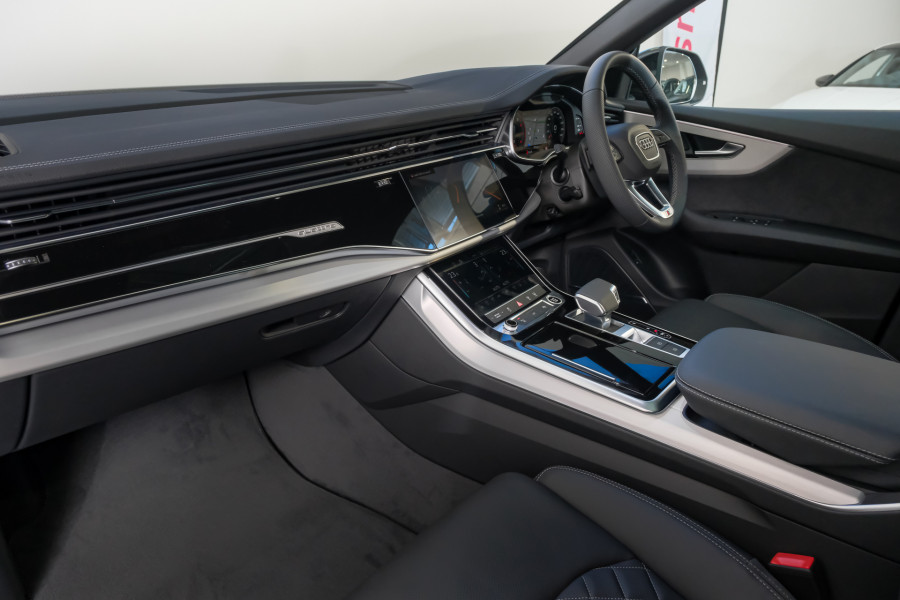 2026 Audi Q8 F1 TFSI 250kW S line SUV